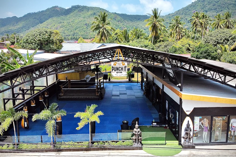 Punch It – Lamai Beach, Koh Samui